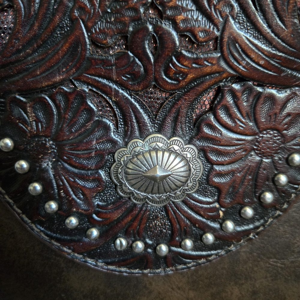 Shyanne Brown Leather Shoulder Bag with Fringe and Tooling - Picture 4 of 9